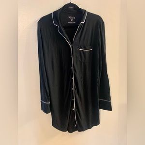 Victoria secret long sleeve night shirt